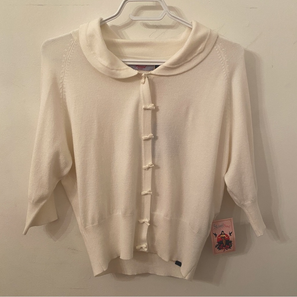 NWT Short Sleeve Cardigan Off White with Bow Details - Banned Retro 😍